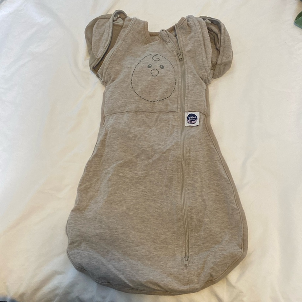 Nested bean zen one swaddle newborn 0-3M beige